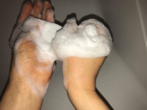 ピュアモイスチャーソープの泡その1