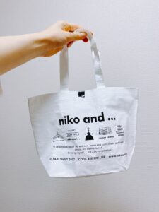 niko and...のショッパー